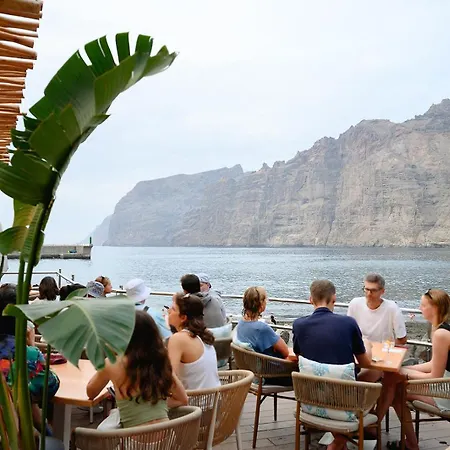 Home2rest - 2 Bedroom, 1st Line With Ocean Views, Cliffs, Yachts In The Port, 2 Mins On Foot אקנטילדו דה לוס גיגנטס